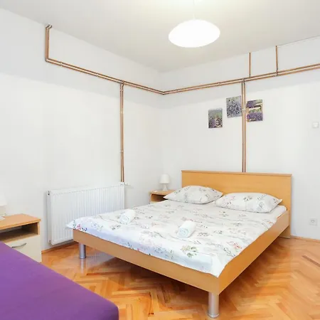 شقة By The Sea - 13222 ماكارسكا