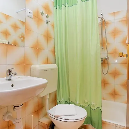 By The Sea - 13222 Makarska