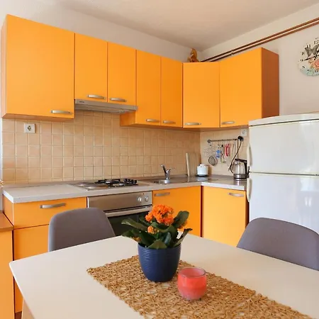 By The Sea - 13222 Apartmán